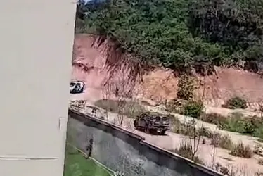 Imagem ilustrativa da imagem Dupla é detida após troca de tiros entre PM e criminosos em Vila Velha