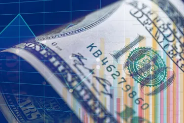 Imagem ilustrativa da imagem Especialistas veem risco de dólar a R$ 7 após tarifaço de Trump