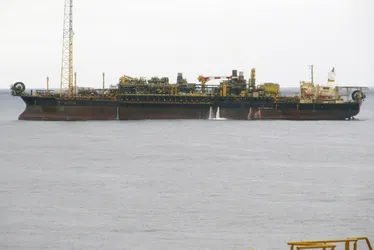 Imagem ilustrativa da imagem Espírito Santo vai receber R$ 5,5 bi em novos investimentos no setor de petróleo