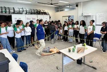 Imagem ilustrativa da imagem Estudantes do ES viram “peritos de crimes” em sala de aula