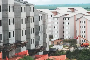 Imagem ilustrativa da imagem FGTS cria nova faixa para imóveis de até R$ 500 mil no Minha Casa Minha Vida