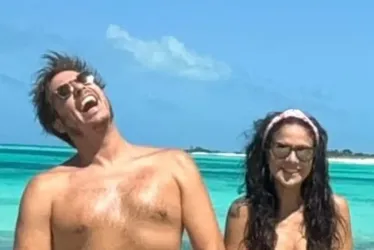 Imagem ilustrativa da imagem Fabio Porchat e namorada posam nus em meio ao carnaval: 'Adão e Eva'