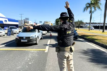 Imagem ilustrativa da imagem Feriadão com alerta de perigo nas estradas do ES a partir de quinta-feira