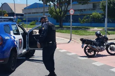 Imagem ilustrativa da imagem Foragido da Bahia é preso em Vila Velha trabalhando como motorista de aplicativo