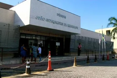 Imagem ilustrativa da imagem Fórum fecha setor por infestação de escorpiões