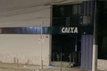 Imagem ilustrativa da imagem Grupo armado ataca agência bancária e quartel em Minas Gerais