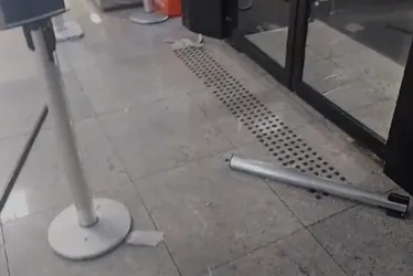 Imagem ilustrativa da imagem Homem é preso após ameaçar e agredir verbalmente agentes do Aeroporto de Vitória