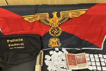 Imagem ilustrativa da imagem Idoso que vendia material nazista pela internet é preso em flagrante no Rio