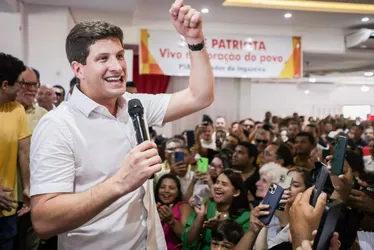 Imagem ilustrativa da imagem João Campos: "PSB será o maior partido da centro-esquerda brasileira"