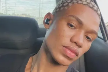Imagem ilustrativa da imagem Jovem de 17 anos é morto a tiros pela PM a caminho do trabalho no RJ
