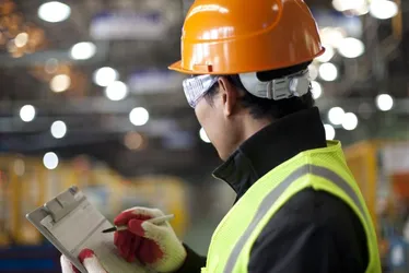 Imagem ilustrativa da imagem Juros altos e incertezas devem atingir a economia