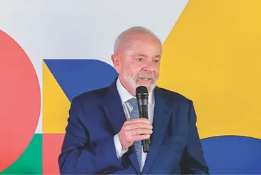 Imagem ilustrativa da imagem Lula: MP vai liberar FGTS de trabalhadores demitidos que usaram saque-aniversário