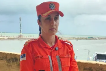 Imagem ilustrativa da imagem Marco histórico: Bombeiros de Pernambuco promovem primeira tenente-coronel