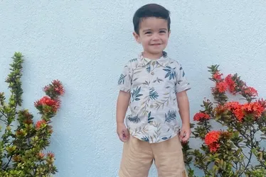 Imagem ilustrativa da imagem Menino de 2 anos morre após ser esquecido em carro de dona de creche em GO