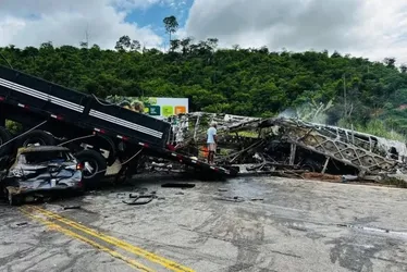 Imagem ilustrativa da imagem Motorista capixaba é indiciado por acidente em MG que deixou 39 mortos