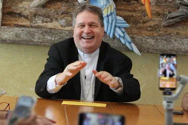 Imagem ilustrativa da imagem “Não pretendo ser um bispo de escrivaninha”, diz novo arcebispo de Vitória