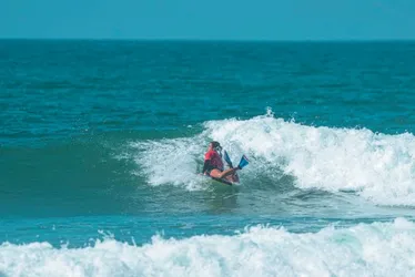 Imagem ilustrativa da imagem Neymara e Luna Carvalho já têm novos desafios no bodyboarding