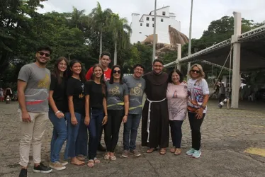 Imagem ilustrativa da imagem Nove dias com romarias, missas especiais e shows na Festa da Penha 2025