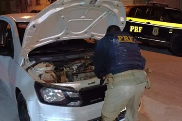 Imagem ilustrativa da imagem PRF recupera dois carros clonados no Sul do ES