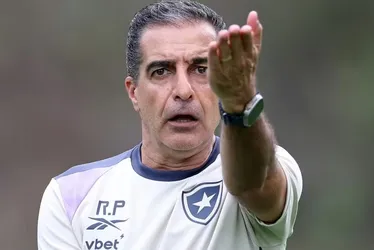 Imagem ilustrativa da imagem Paiva quer Botafogo campeão mundial e promete 'bofetada' em dupla do PSG