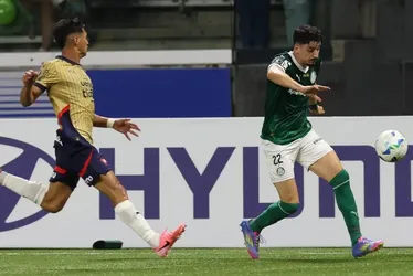 Imagem ilustrativa da imagem Palmeiras derrota Cerro para permanecer 100% na Libertadores