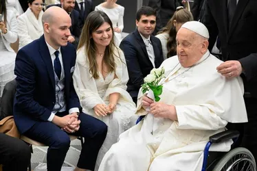 Imagem ilustrativa da imagem Papa Francisco deixou texto inédito com conselho para casais; leia