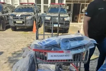 Imagem ilustrativa da imagem Polícia investiga lojas no ES que vendem até fuzis para criminosos