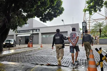 Imagem ilustrativa da imagem Polícia deflagra megaoperação contra integrantes de torcidas organizadas estaduais