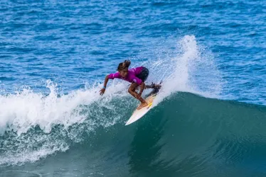 Imagem ilustrativa da imagem Porto de Galinhas recebe o maior evento de base do surfe brasileiro