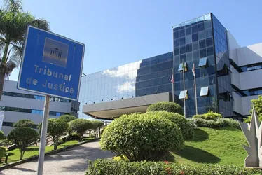 Imagem ilustrativa da imagem Prefeituras do ES processam 200 mil cidadãos por dívida de IPTU
