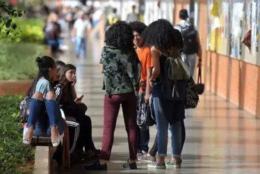 Imagem ilustrativa da imagem Programa que oferta bolsas de estudo a negros tem inscrição prorrogada