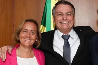 Imagem ilustrativa da imagem Próxima dos Bolsonaros, neta de ministro de Hitler perde eleições na Alemanha