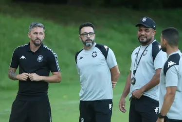 Imagem ilustrativa da imagem Rio Branco busca reação imediata para seguir vivo na Série D