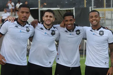 Imagem ilustrativa da imagem Rio Branco vence o Porto e dorme na liderança do grupo