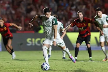 Imagem ilustrativa da imagem Rodada do Brasileirão no fim de semana é marcada por lambanças da arbitragem