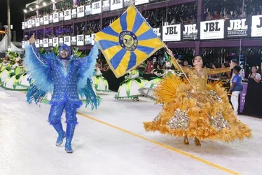 Imagem ilustrativa da imagem Rosas de Ouro é a primeira escola a desfilar no Carnaval de Vitória