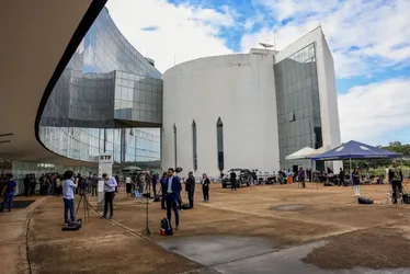 Imagem ilustrativa da imagem STF decide hoje se Bolsonaro e aliados viram réus por tentativa de golpe; assista