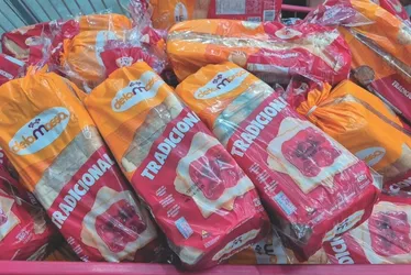 Imagem ilustrativa da imagem Supermercados com carne vencida e alimentos com mofo podem responder por crime