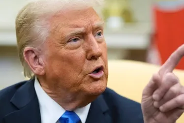 Imagem ilustrativa da imagem Trump anuncia tarifa adicional à China e sobretaxa chega a 104%