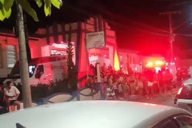 Imagem ilustrativa da imagem Uma pessoa morre e 14 são feridas após tiroteio durante Carnaval em MG