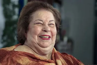 Imagem ilustrativa da imagem Velório de Nana Caymmi será nesta sexta-feira no Theatro Municipal do Rio