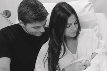 Imagem ilustrativa da imagem Verstappen compartilha primeiras imagens de filha com Kelly Piquet