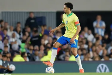 Imagem ilustrativa da imagem "Vexame" e "derrota certa": leitores de A Tribuna opinam sobre a Seleção Brasileira