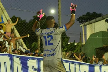 Imagem ilustrativa da imagem Vitória vence o Rio Branco de Venda Nova nos pênaltis e avança no Capixabão