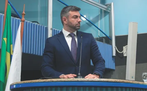 
          Imagem ilustrativa da imagem 13 pessoas presas este ano por maus-tratos a animais no ES
          