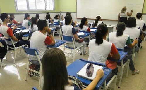 
          Imagem ilustrativa da imagem 2.240 vagas para cursinho Pré-Enem na rede pública
          