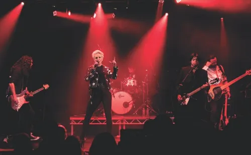 
          Imagem ilustrativa da imagem 45 anos da Tribuna FM com supershow da Roxette UK
          