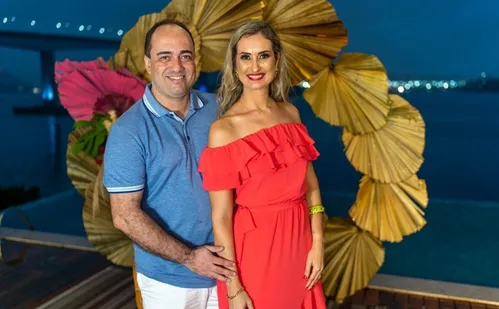 
          Imagem ilustrativa da imagem Advogada realiza sonho: “O amor da minha vida me presenteou mesmo após a morte”
          