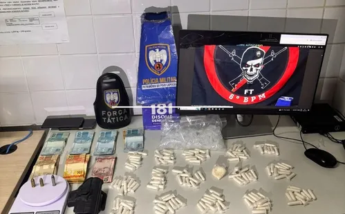 
          Imagem ilustrativa da imagem Aluna Soldado da PM é presa com cocaína, dinheiro e munições na Serra
          