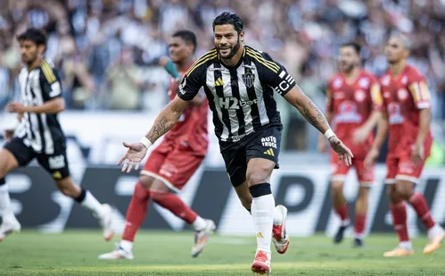 
          Imagem ilustrativa da imagem Novela entre Atlético-MG e Fluminense por Hulk ganha novo capítulo
          